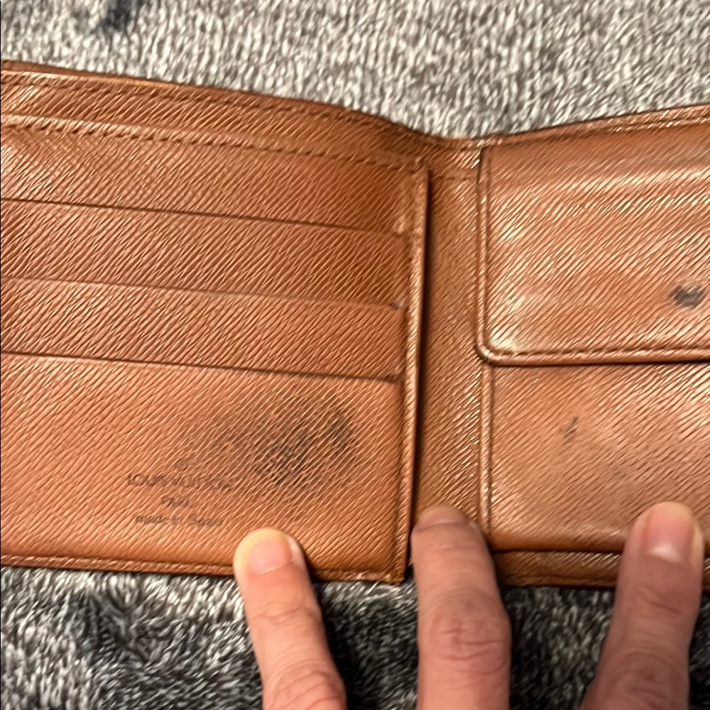 Louis Vuitton Brown and Gold Wallet - Picture 3 of 4